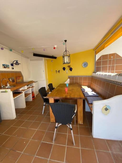 In With Private Pool And Sea View * Nerja